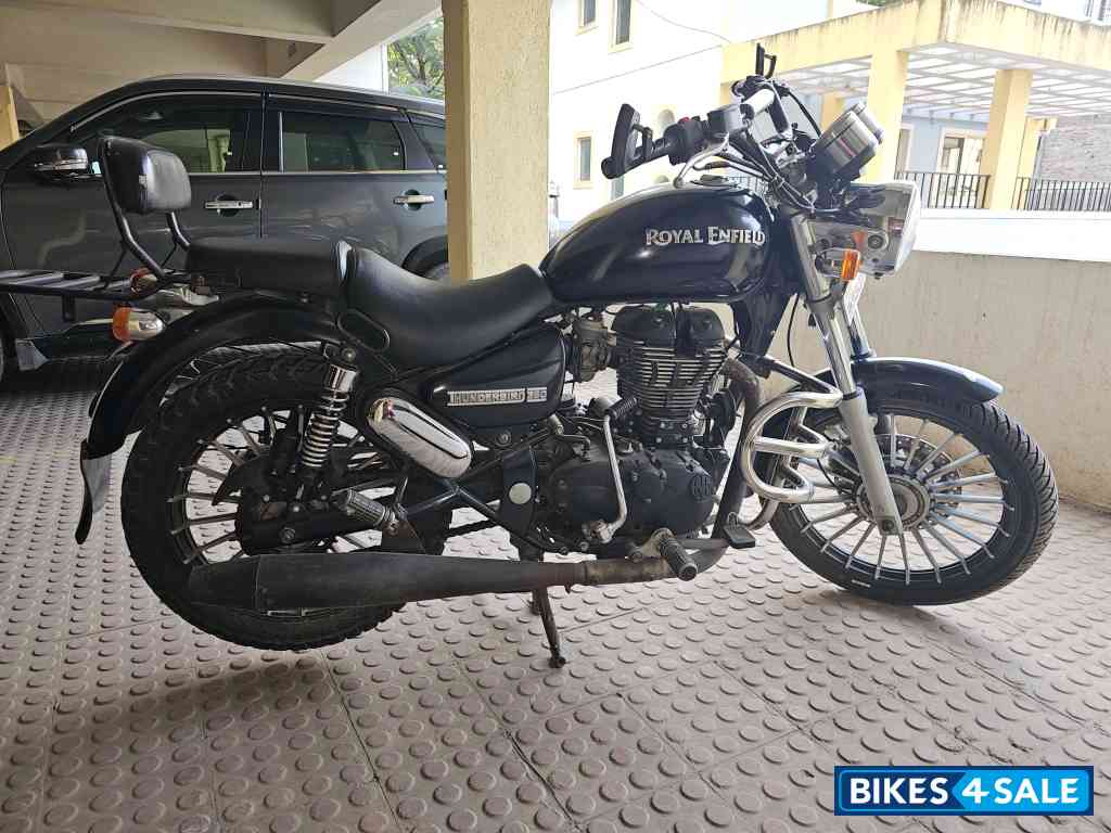 Royal Enfield Thunderbird 350 Royal Enfield Thunderbird 350