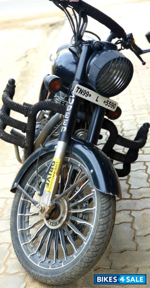 Black Royal Enfield Classic 500 Black Royal Enfield Classic 500