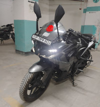 Black Bajaj Pulsar RS 200 ABS