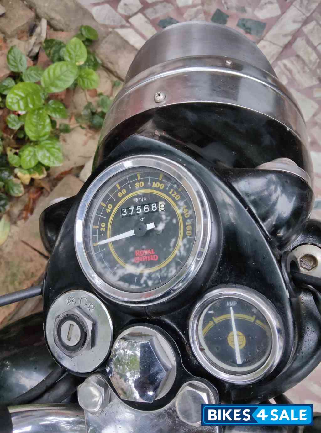 Royal Enfield Bullet 350 Twinspark