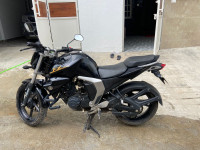 Black Yamaha FZ FI V2