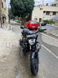 Black Yamaha FZ FI V2