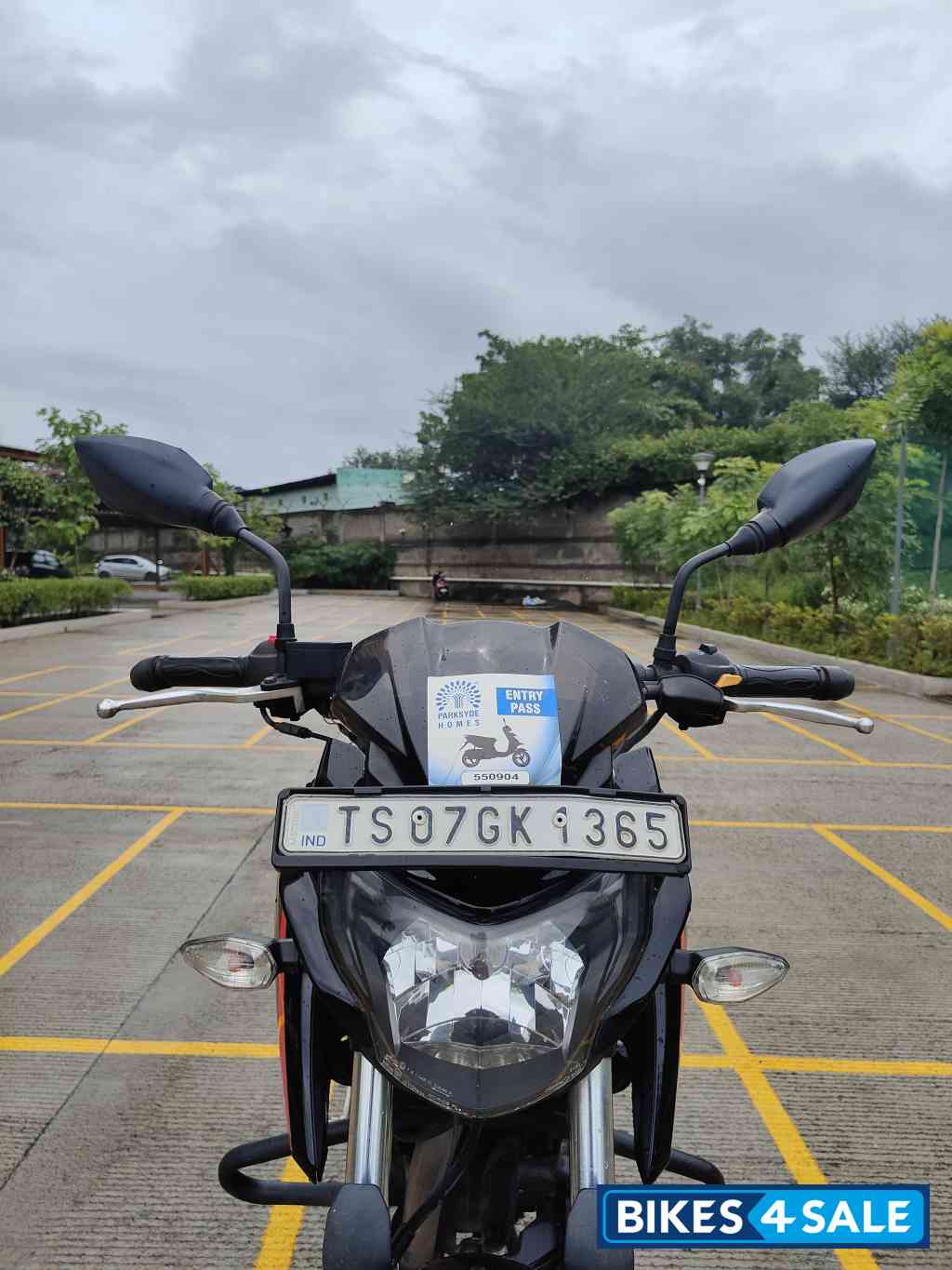 TVS Apache RTR 200 4V ABS Race Edition 2.0 TVS Apache RTR 200 4V ABS Race Edition 2.0