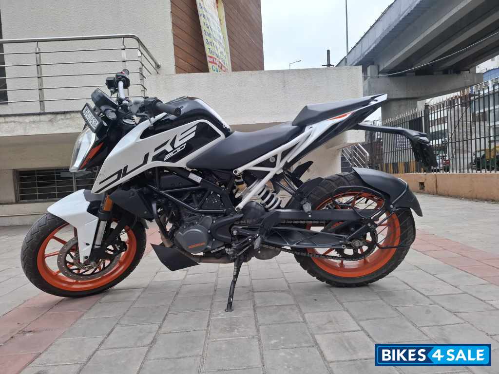 KTM Duke 200 2022