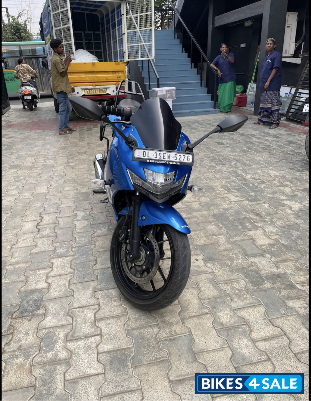 Blue Suzuki Gixxer SF 250 BS6