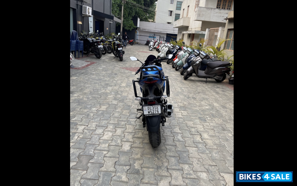 Blue Suzuki Gixxer SF 250 BS6