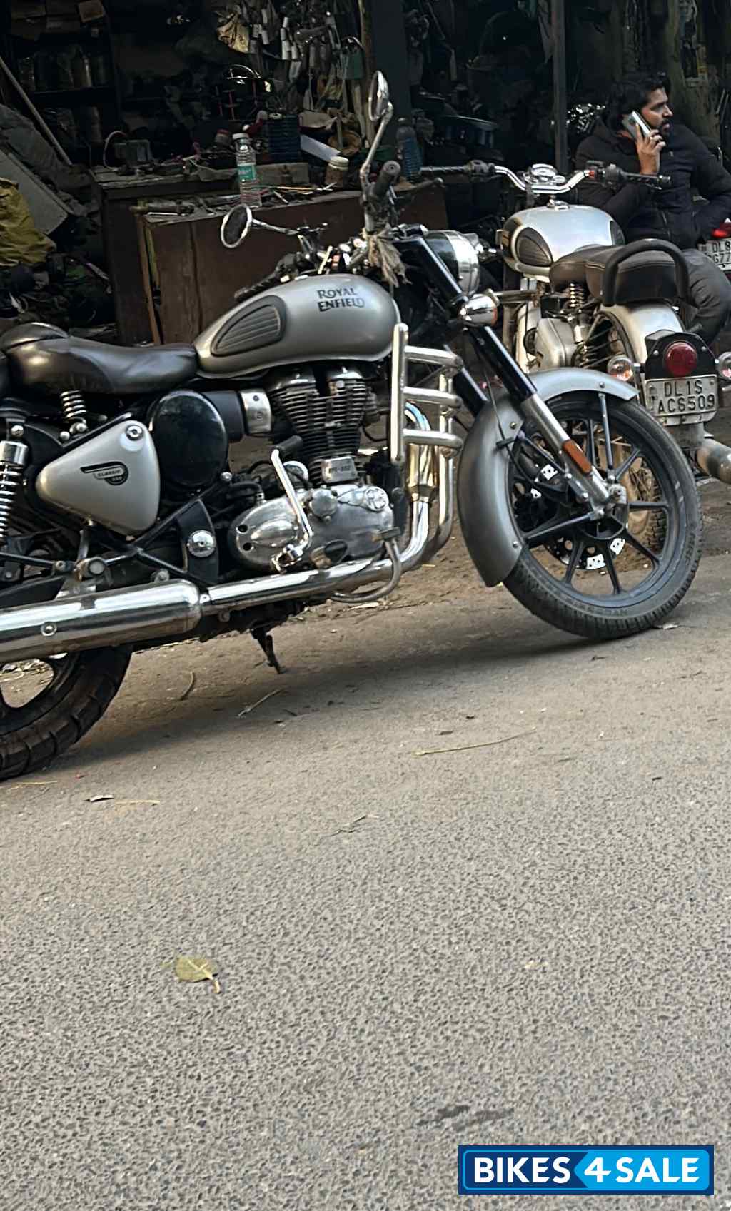 Royal Enfield Classic Gunmetal Grey