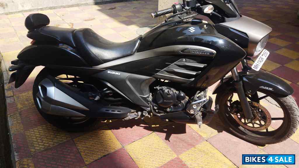 Suzuki Intruder 150 FI