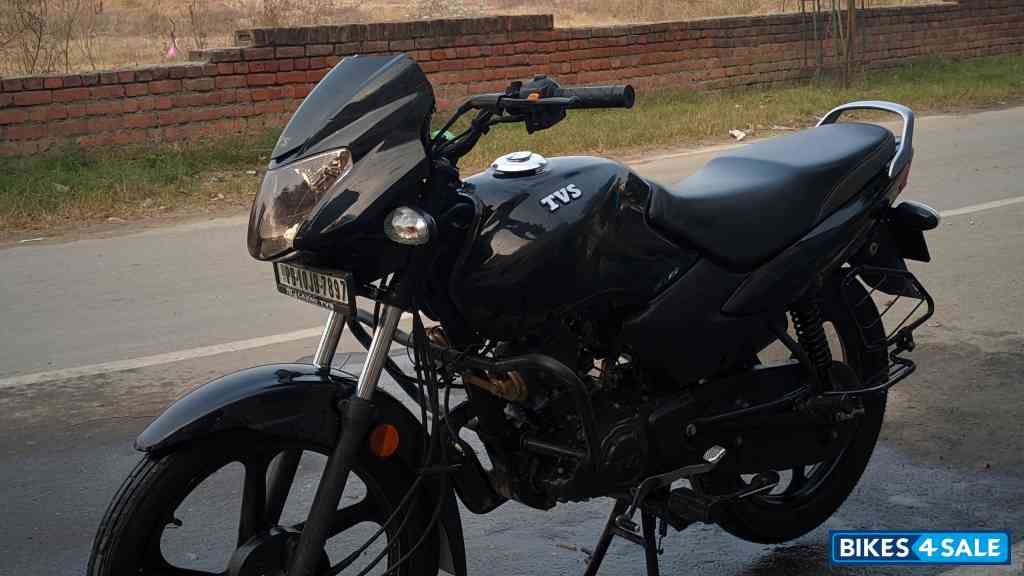 TVS Sport BS6