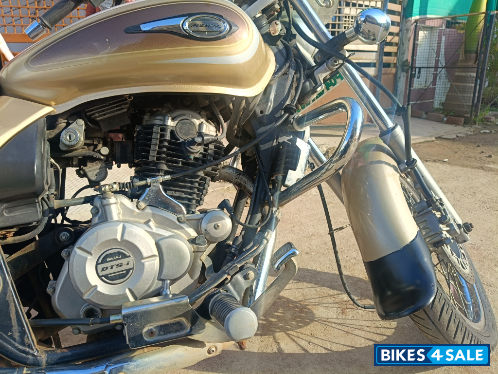 Bajaj Avenger Cruise 220