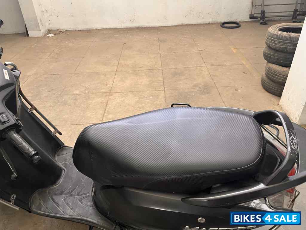 Magnetic Matt Grey Hero Maestro