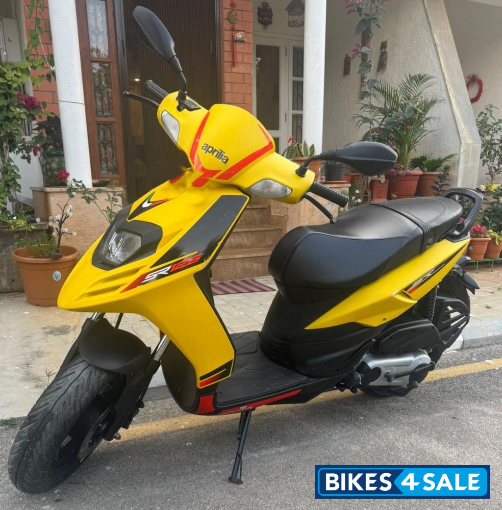 Aprilia Storm 125
