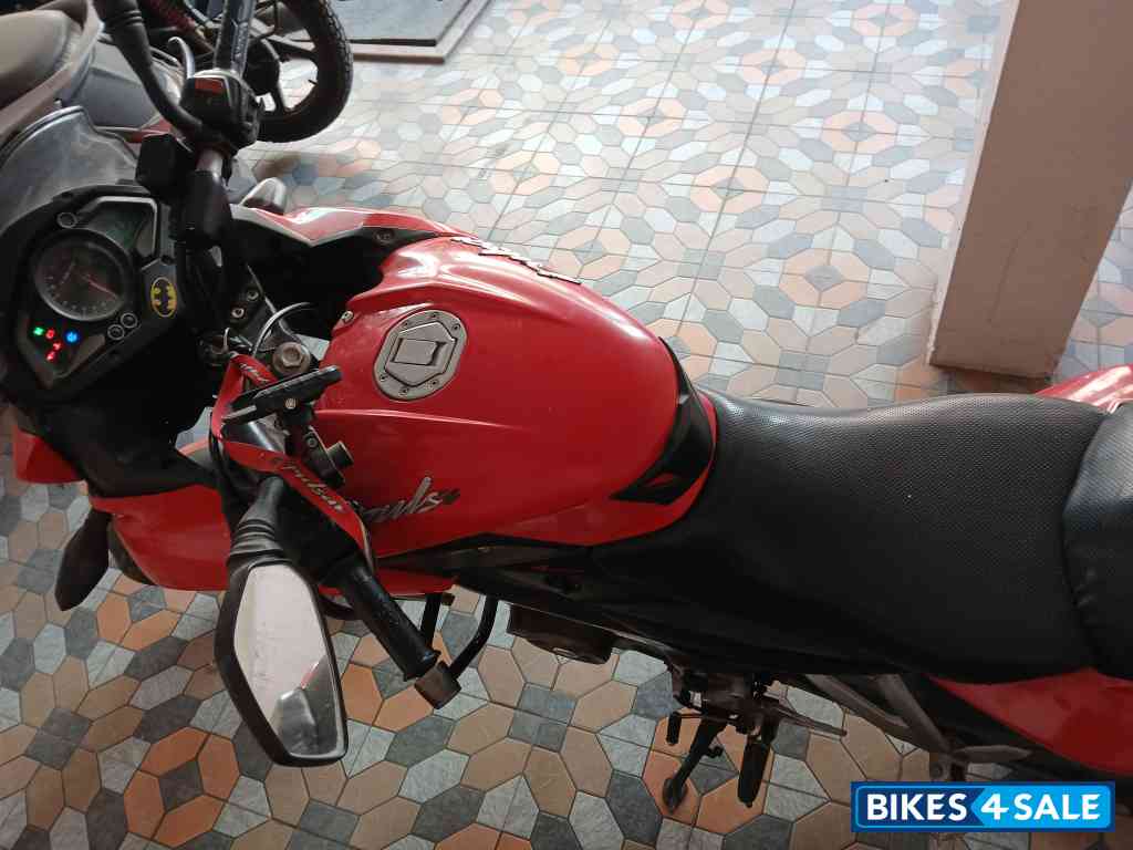 Red Bajaj Pulsar AS 200