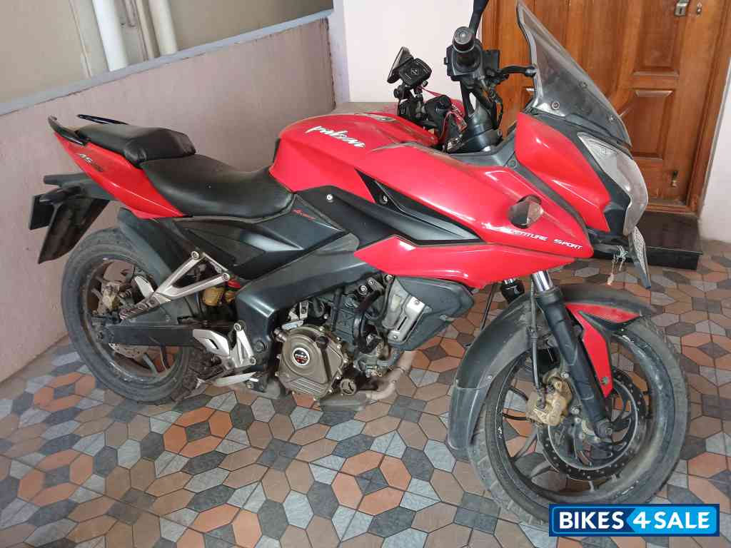 Red Bajaj Pulsar AS 200