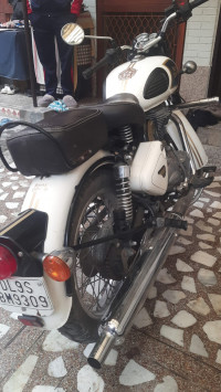 Royal Enfield Classic 350