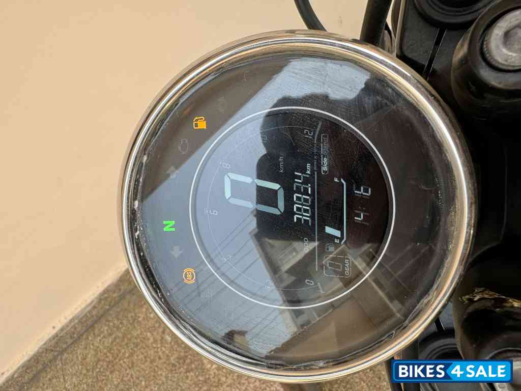 Jawa 42 Bobber Dual Channel ABS