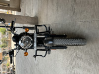 Black Royal Enfield Meteor 350 Stellar