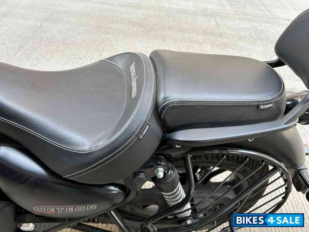 Black Royal Enfield Meteor 350 Stellar