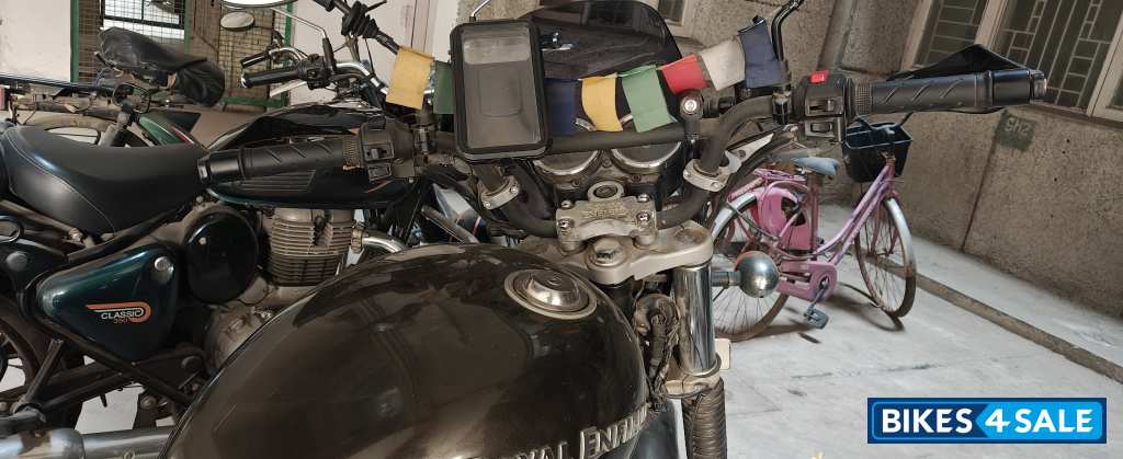 Lightning Royal Enfield Thunderbird 350