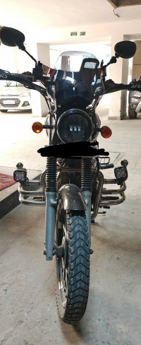 Lightning Royal Enfield Thunderbird 350