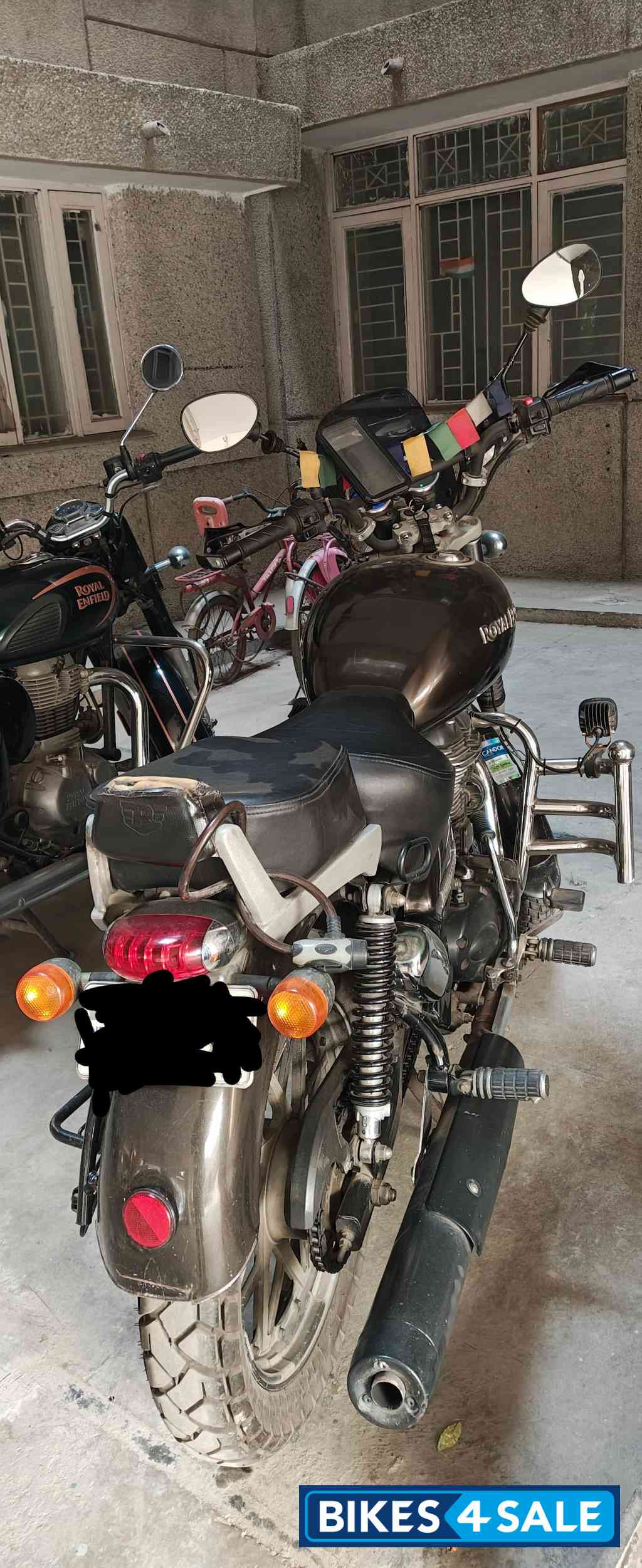 Lightning Royal Enfield Thunderbird 350