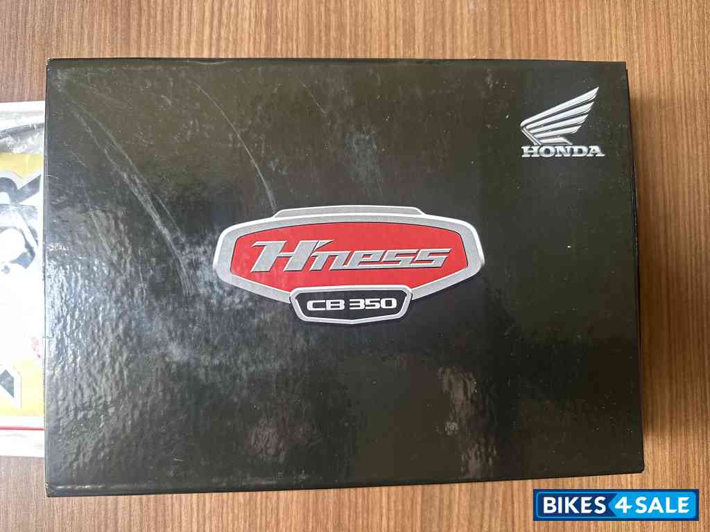 Honda CB350 DLX Pro