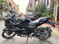Black Suzuki Gixxer SF BS6