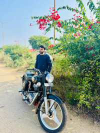 Royal Enfield Bullet Standard 350