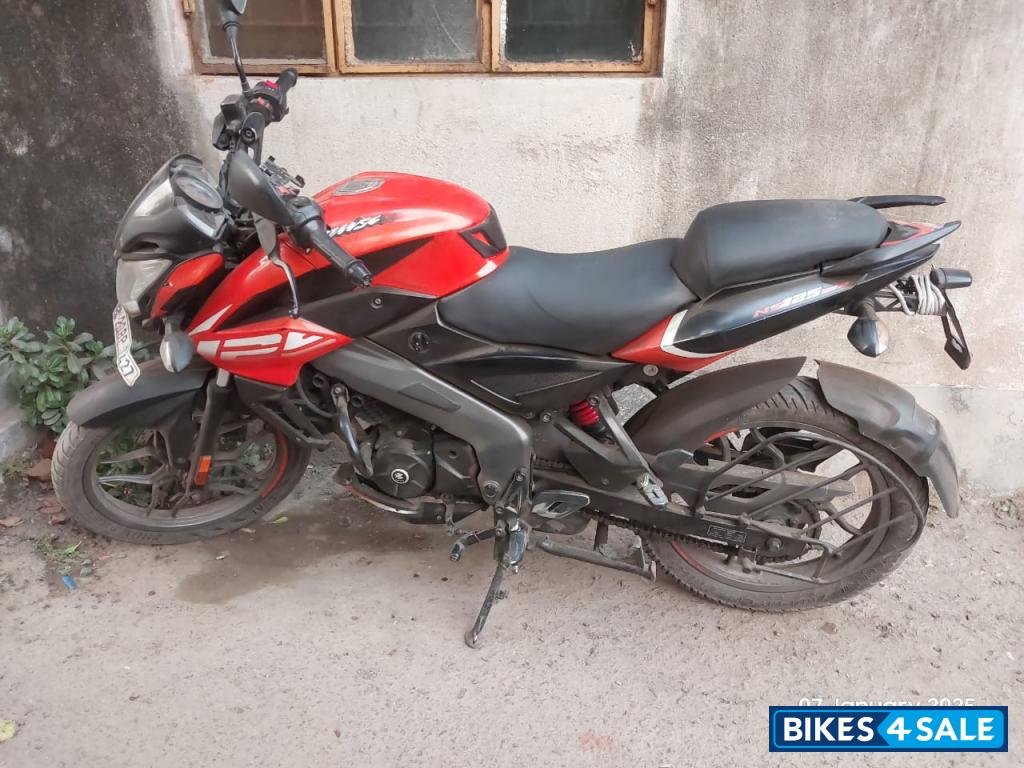 Bajaj Pulsar NS125 2022