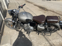Gun Grey Royal Enfield Classic Gunmetal Grey