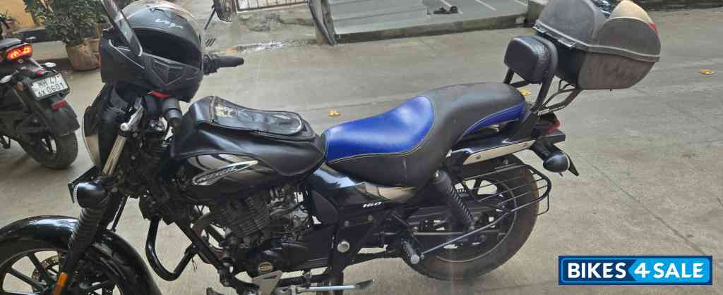 Bajaj Avenger Street 160