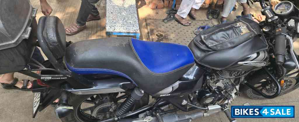 Bajaj Avenger Street 160