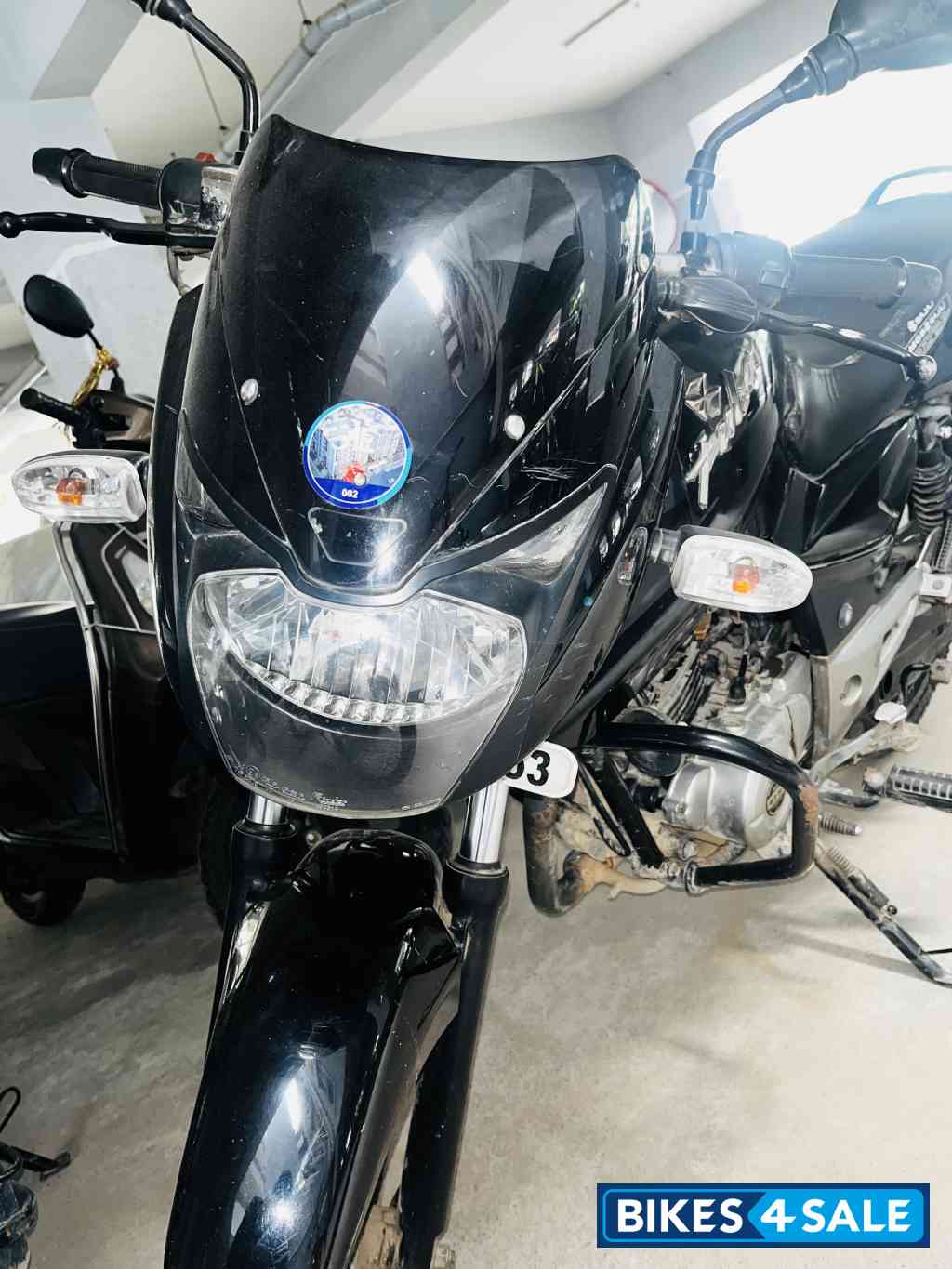 Black Bajaj Pulsar 150 DTSi Black Bajaj Pulsar 150 DTSi