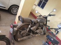 Royal Enfield Classic 350