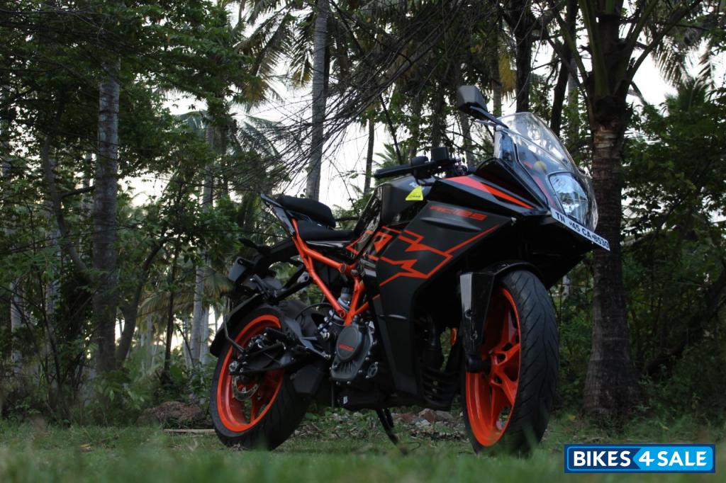 KTM RC 125 2022