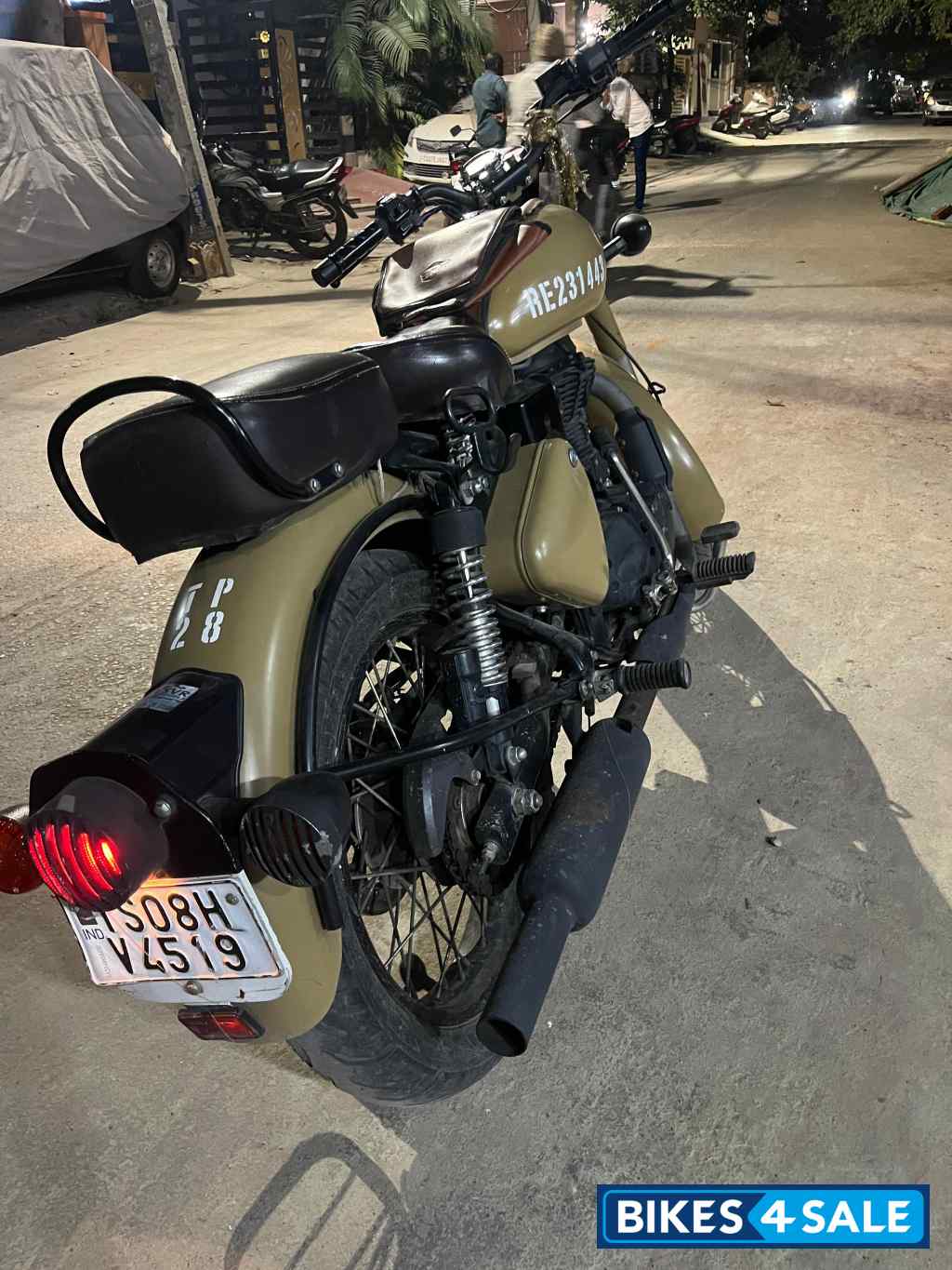 Stormrider Sand Royal Enfield Classic 350 BS VI