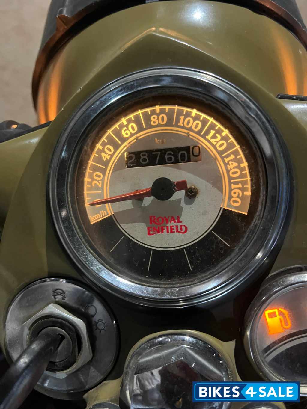 Stormrider Sand Royal Enfield Classic 350 BS VI Stormrider Sand Royal Enfield Classic 350 BS VI