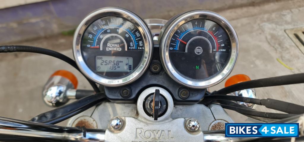 Brown Royal Enfield Thunderbird 350