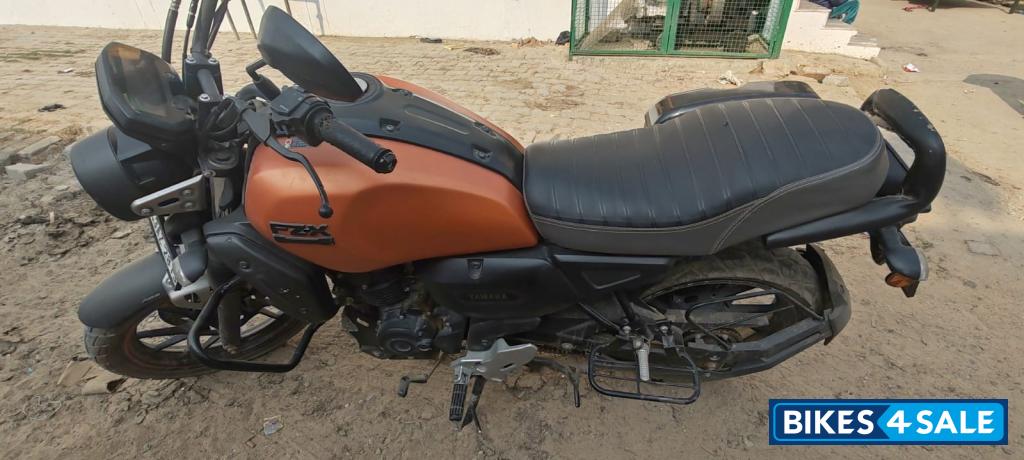 Yamaha FZ-X