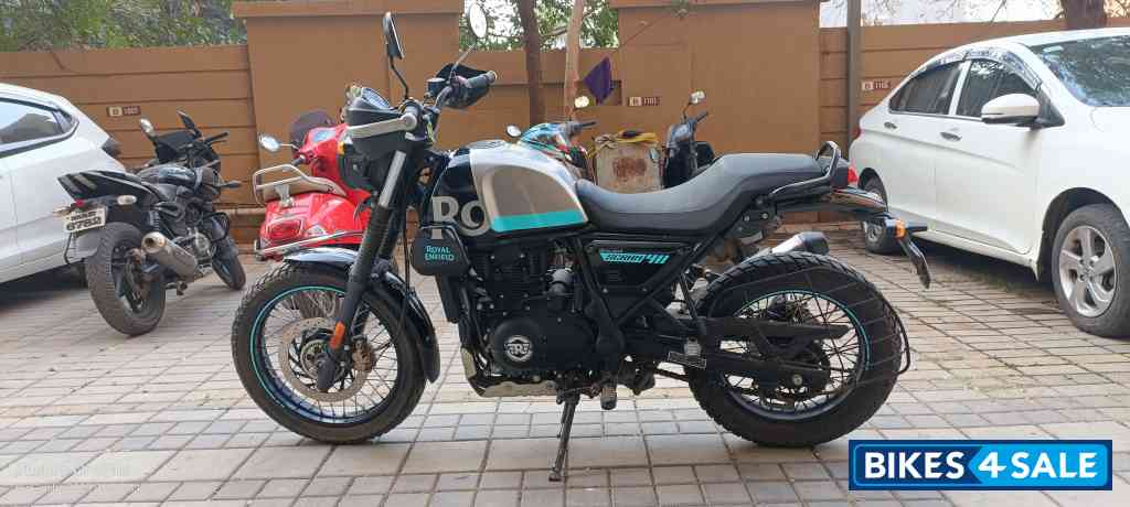 Silver Spirit Royal Enfield Scram 411
