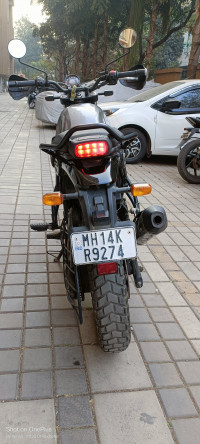 Silver Spirit Royal Enfield Scram 411