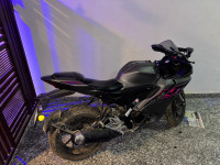 Yamaha R15 V4