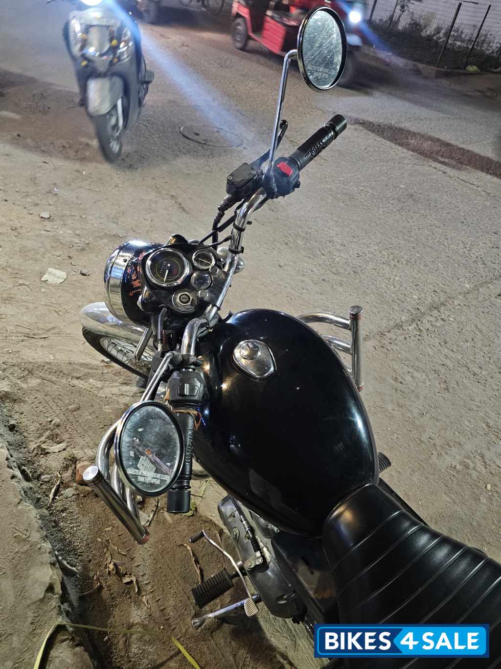 Royal Enfield Bullet 350