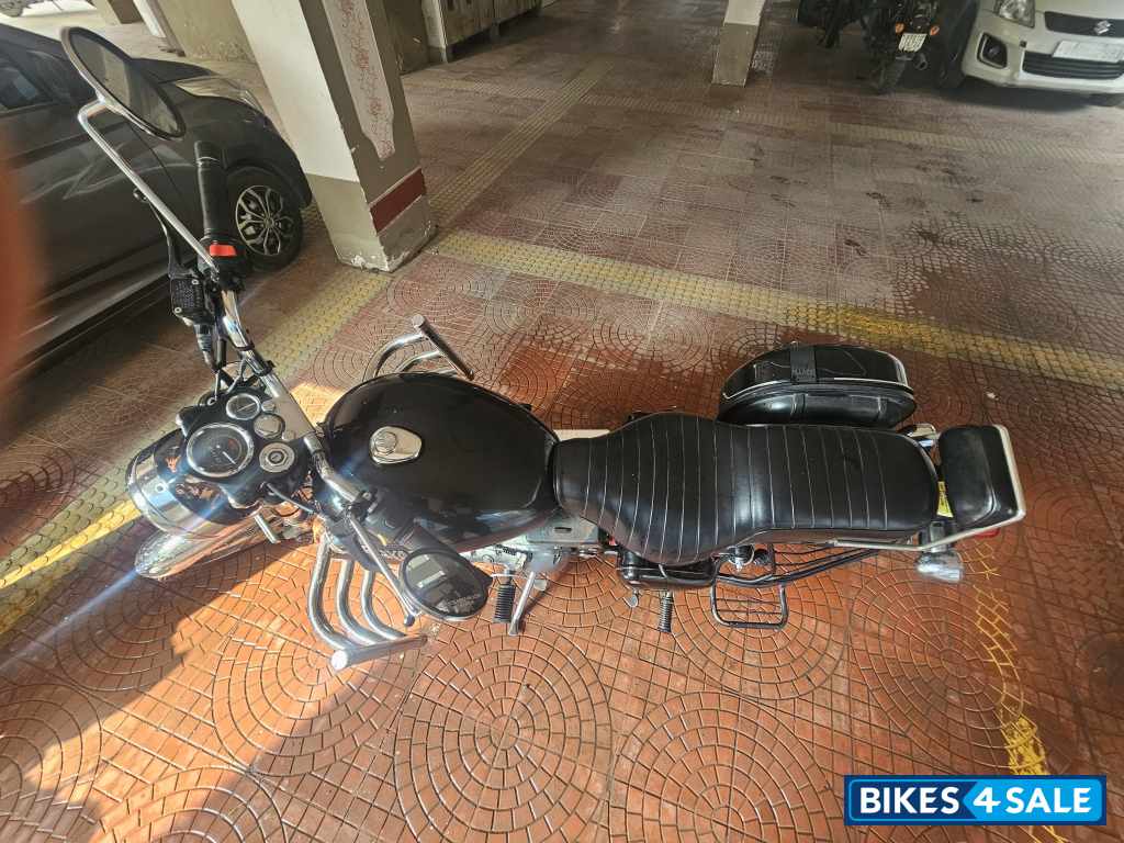 Royal Enfield Bullet 350