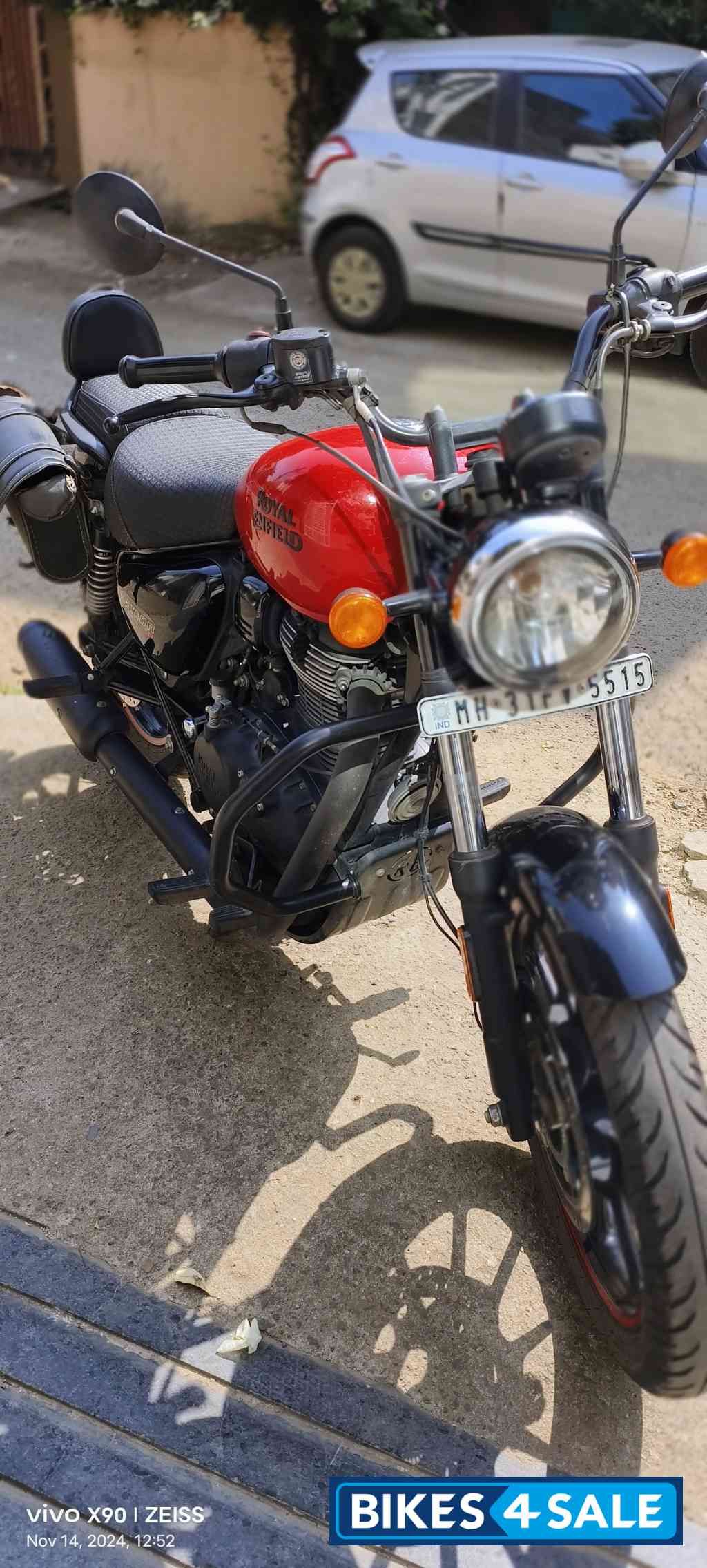Royal Enfield Meteor 350 Fireball