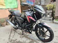 Black TVS Apache RTR 160 2020