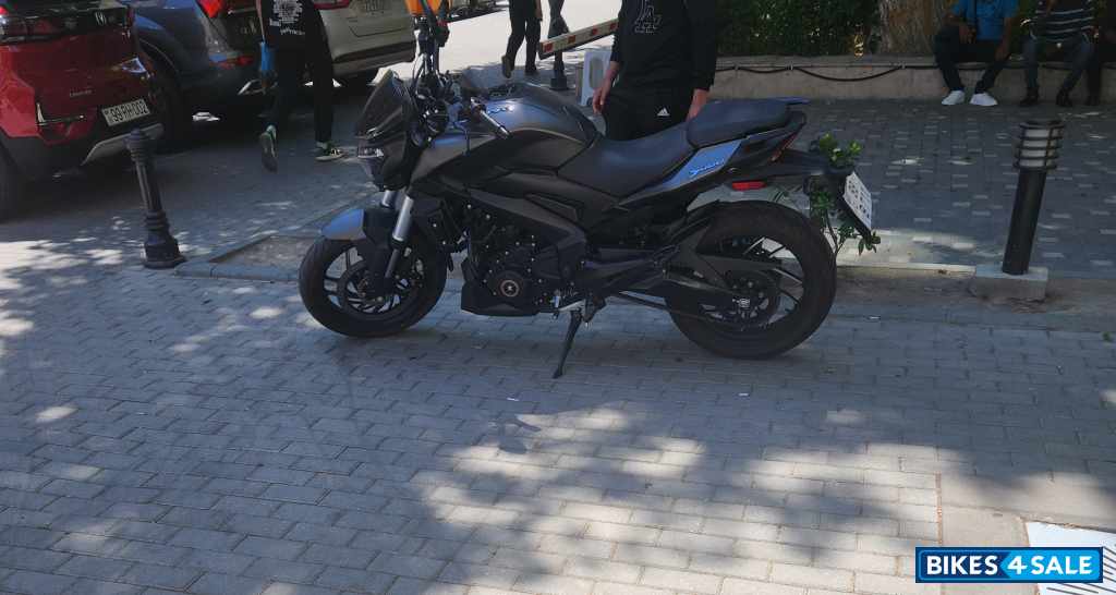 Bajaj Dominar 400