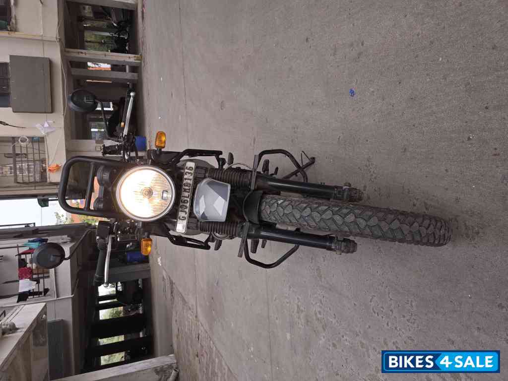 Grey Royal Enfield Himalayan Sleet