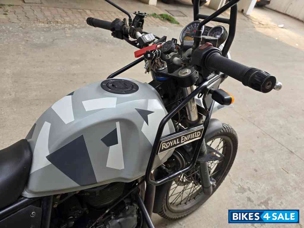 Grey Royal Enfield Himalayan Sleet