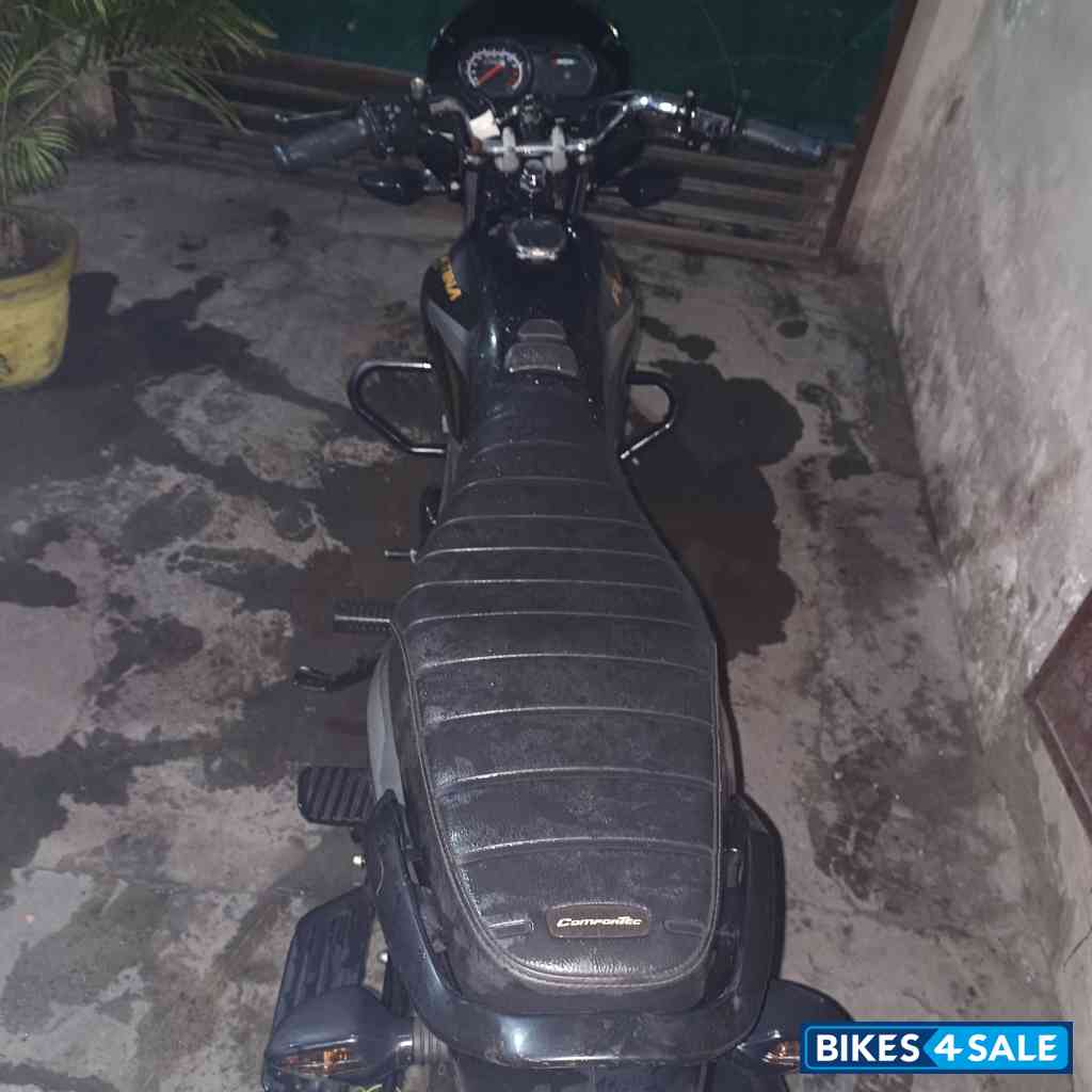 Black Bajaj Platina 110 ABS